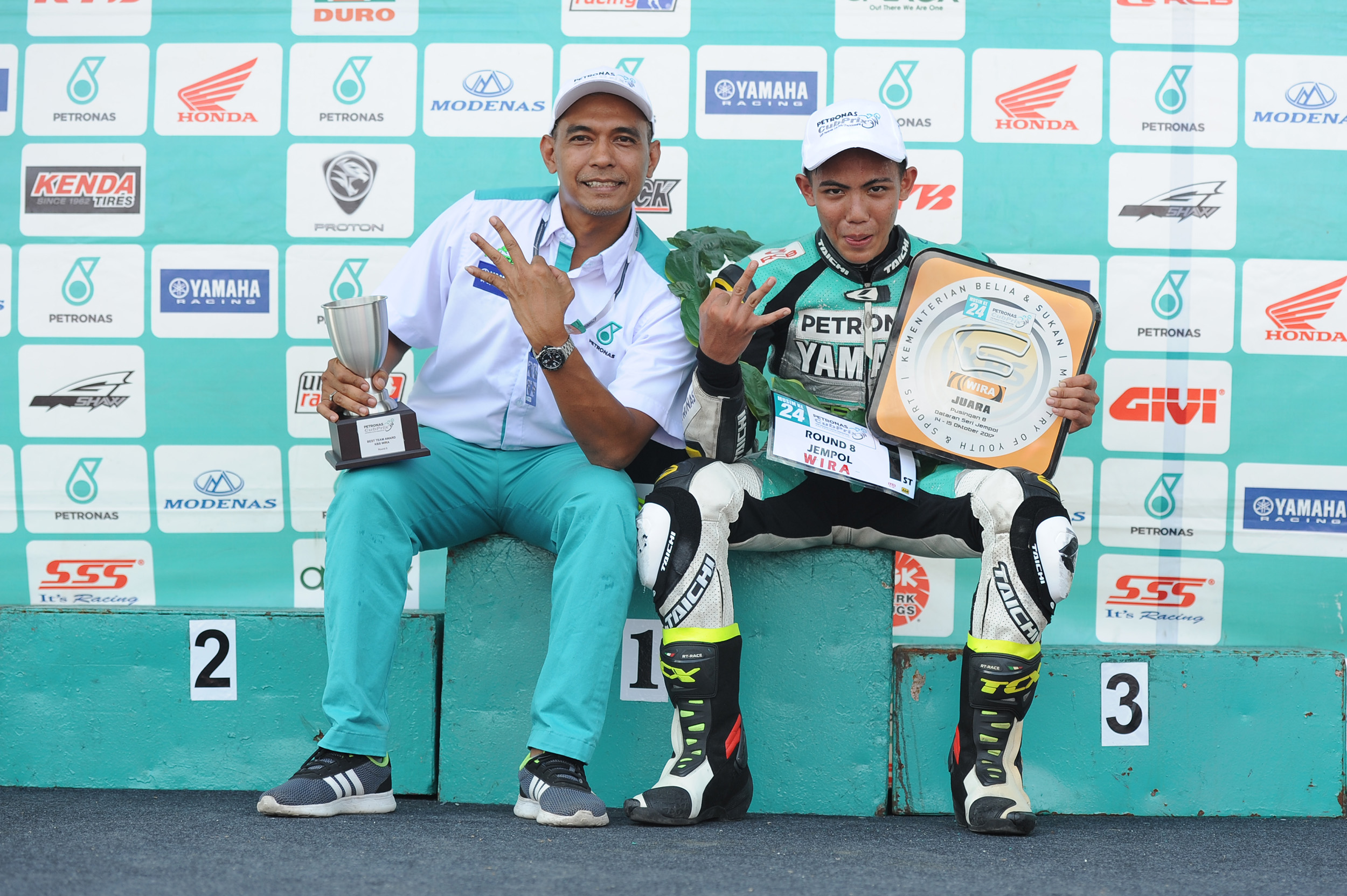 FUAD NASIHAT AIMAN TENANG, FOKUS