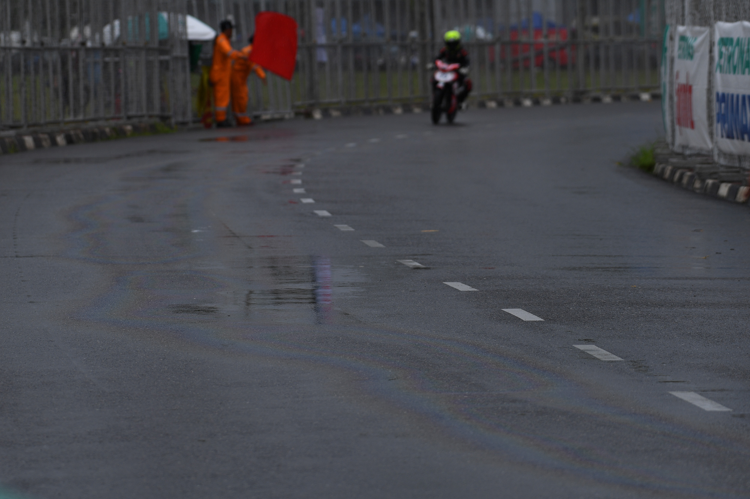 SESI KELAYAKAN HARI PERTAMA CUB PRIX KANGAR BATAL