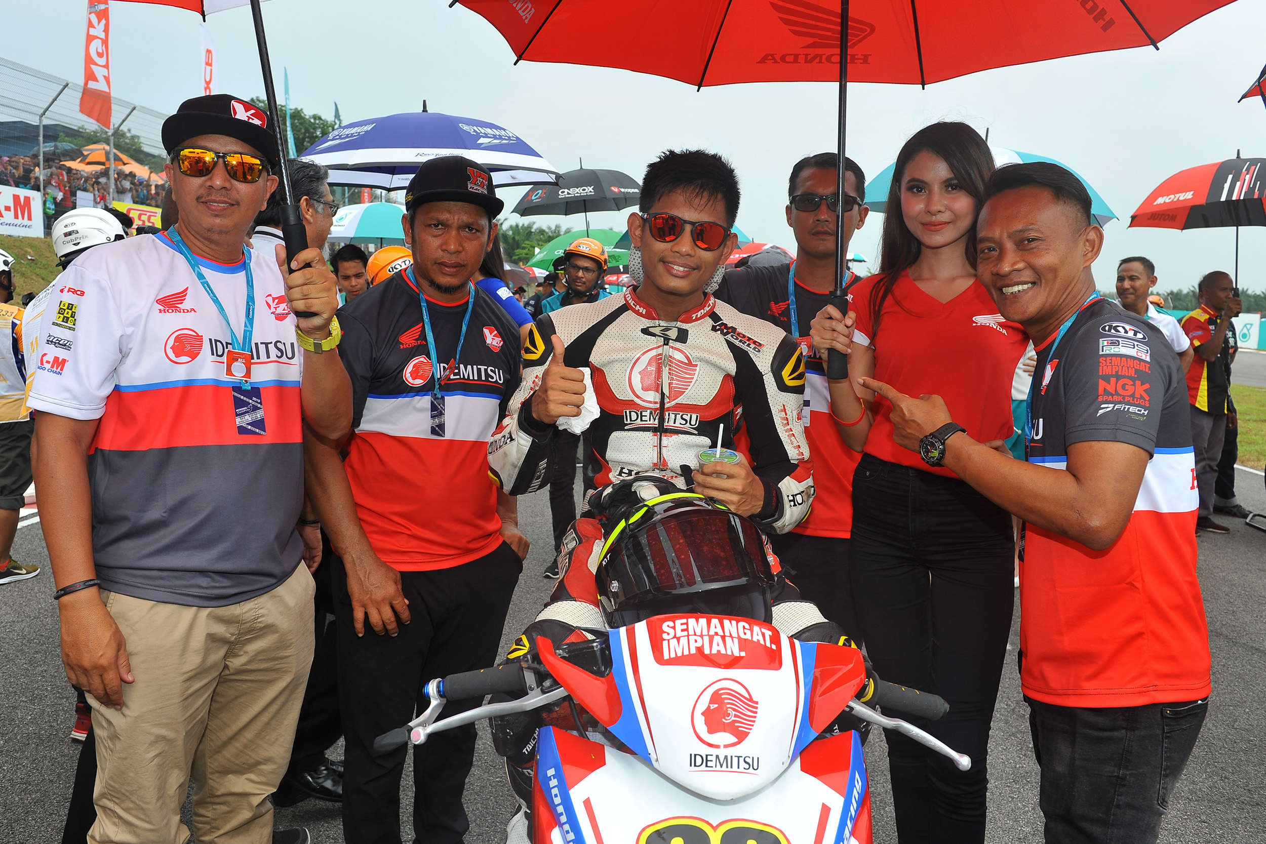 AZROY TARUHAN IDEMITSU HONDA YUZY RACING DI PONTIAN