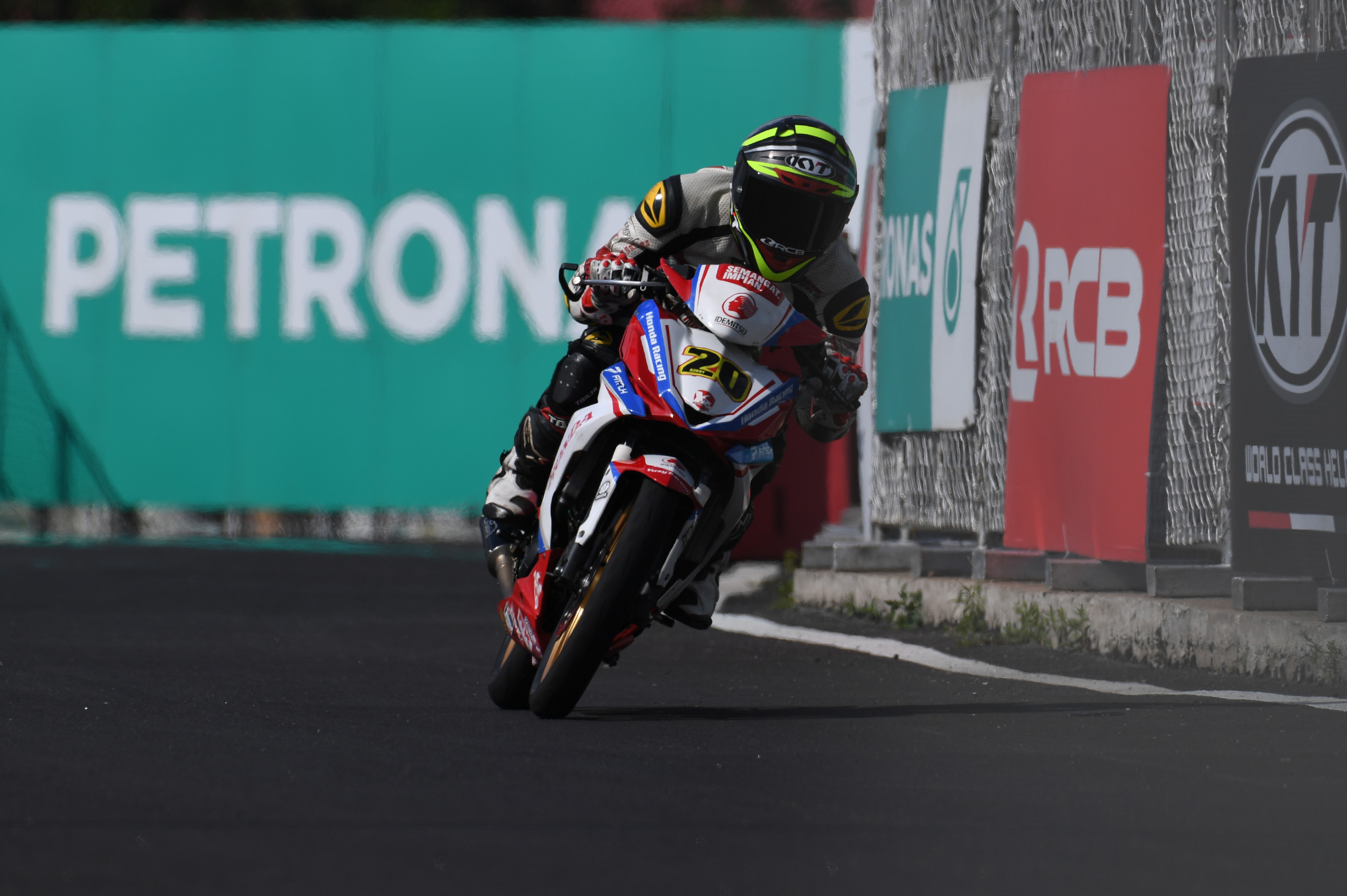 AZROY, AFIF TERPANTAS SESI KELAYAKAN CP150