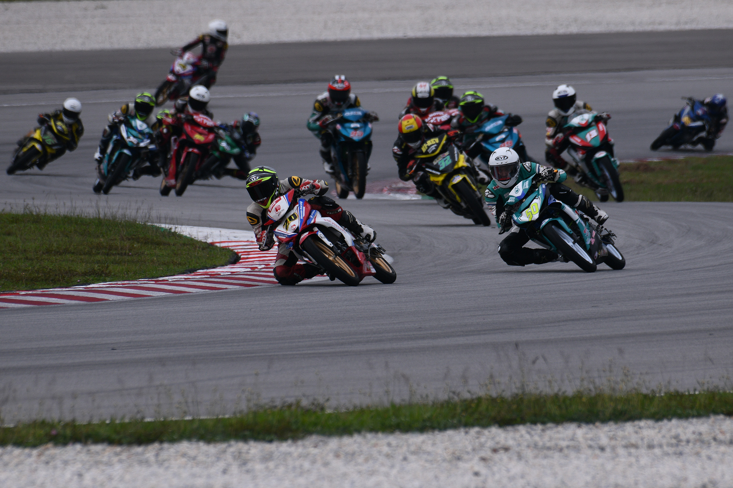 AZROY TERPANTAS SESI KELAYAKAN