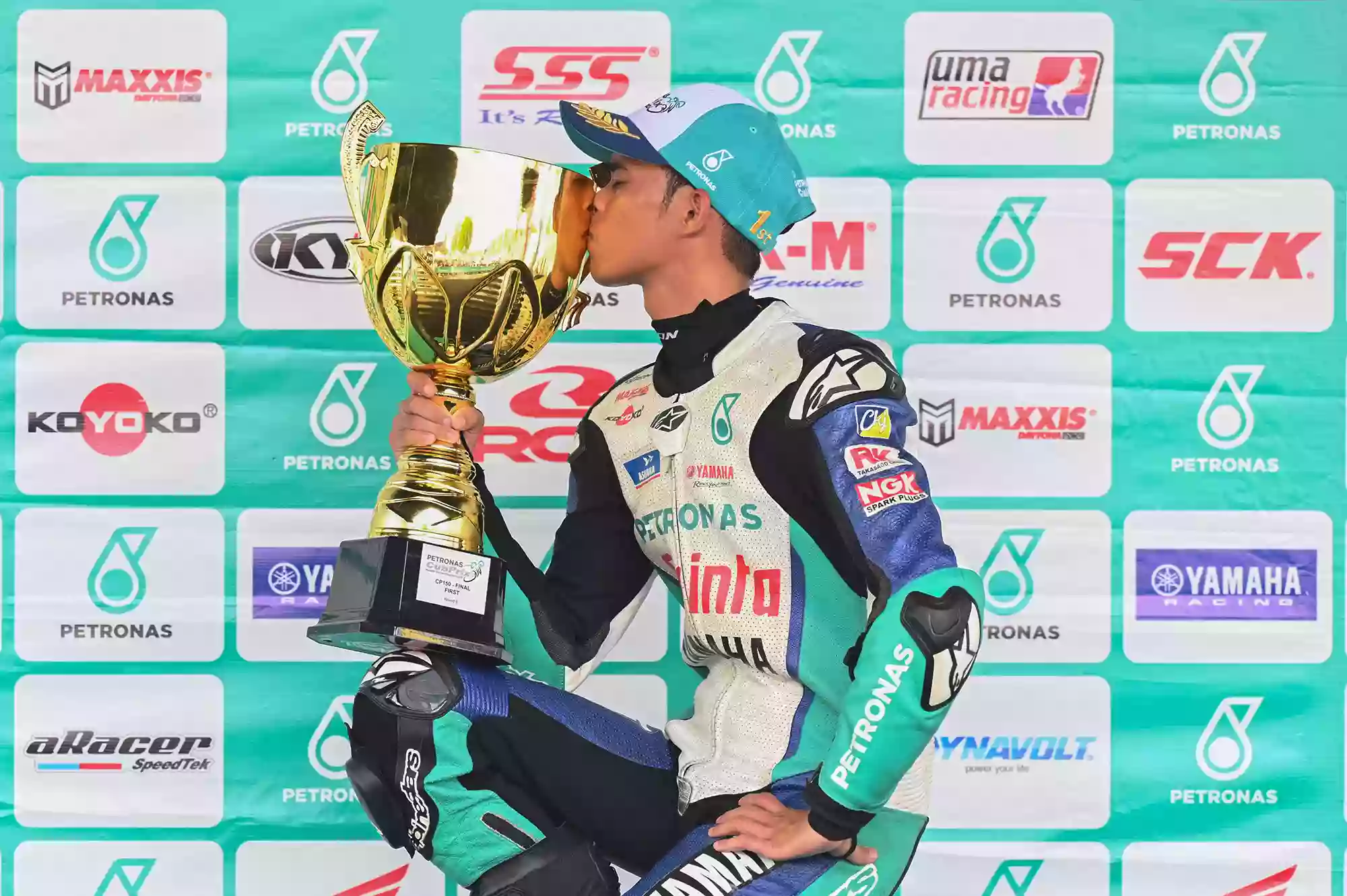 GELARAN JUARA SEMAKIN HAMPIR