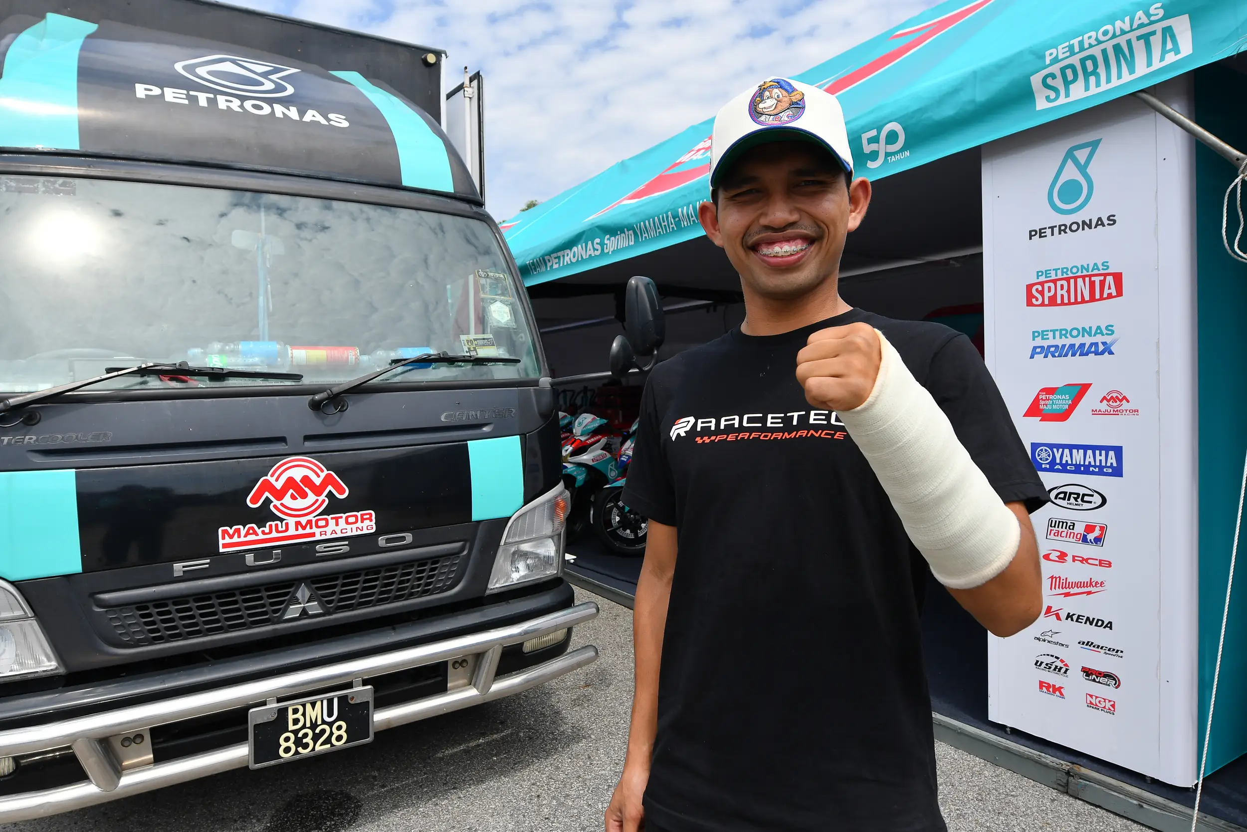 NAZIRUL KEMBALI MENGGEGAR CUB PRIX