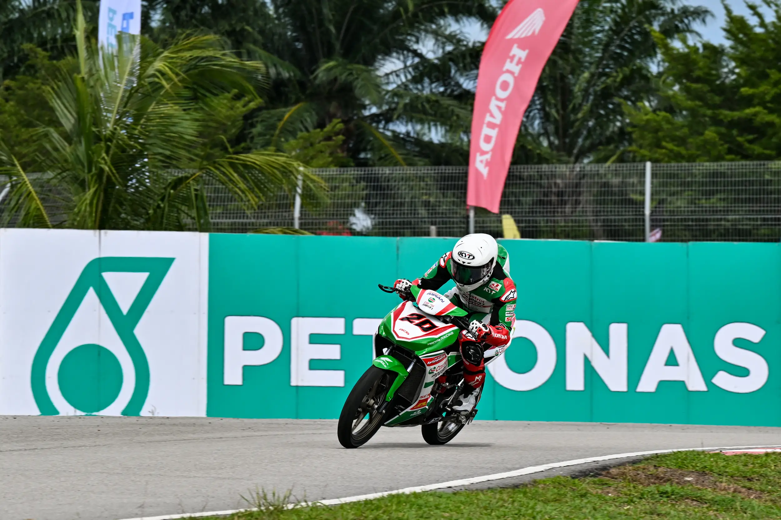 REGULASI BAHARU WARNAI PEMBUKA MUSIM