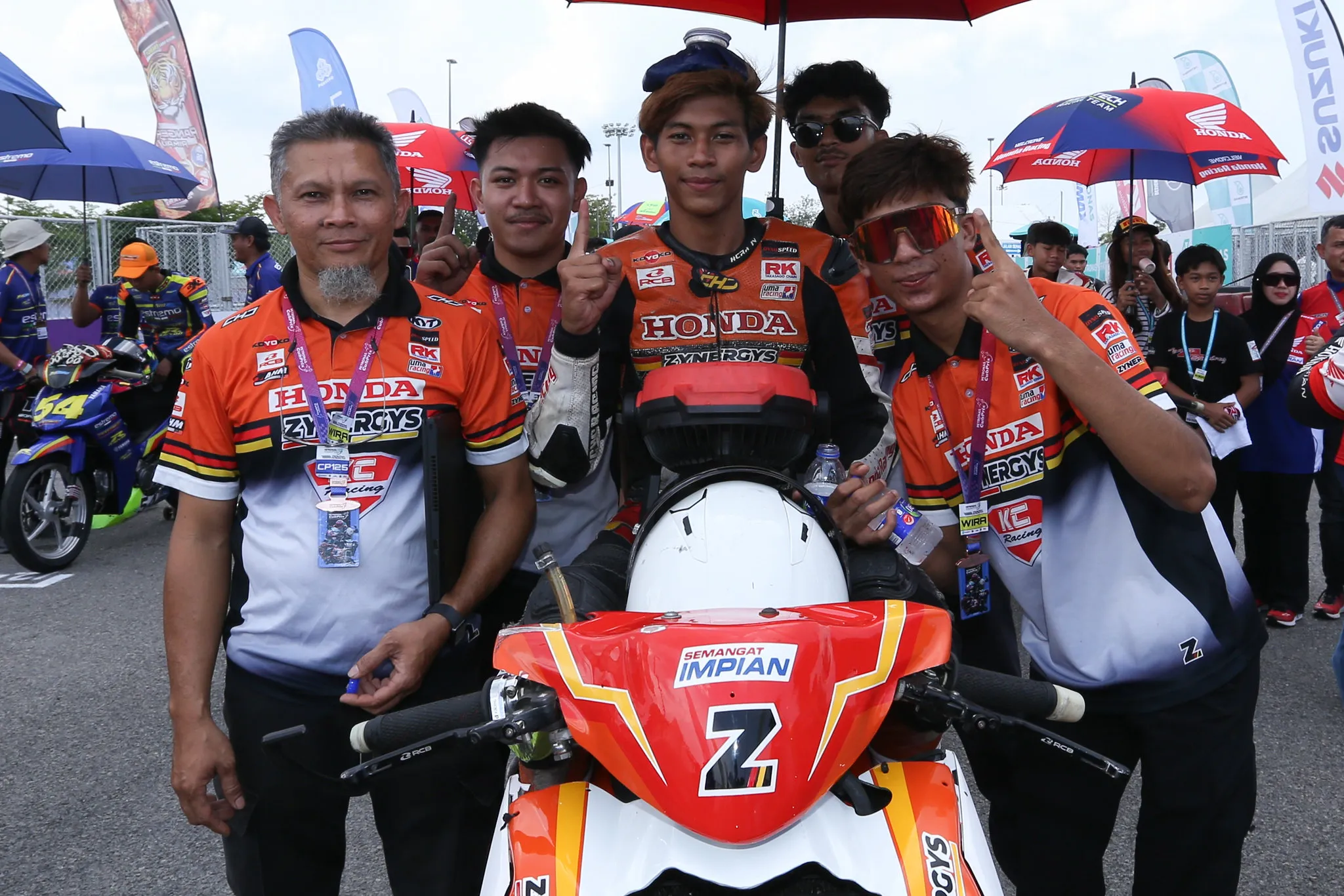 ADI BURU KEBANGKITAN DI LYL